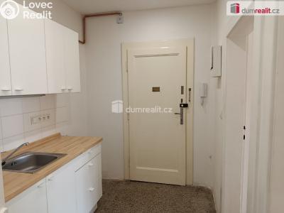 Pronájem bytu 2+KK Praha 10, Za poštou č. 7