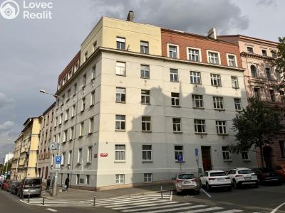 Pronájem bytu 2+KK Praha, Velehradská č. 1
