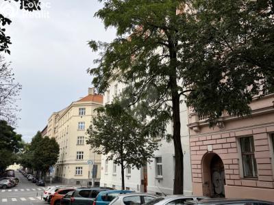 Pronájem bytu 2+KK Praha, Velehradská č. 18