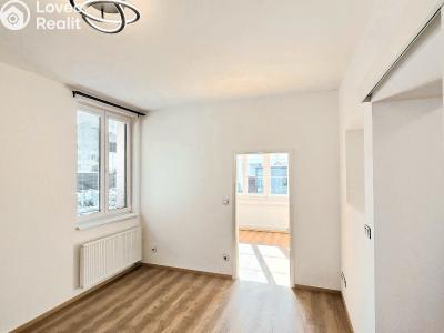 Rent apartment 2+KK Beroun, Na Parkáně č. 3