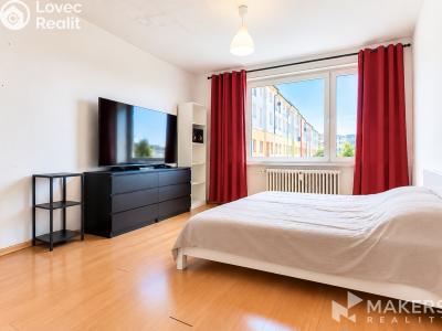 Prodej bytu 2+1 Praha, Místecká č. 11