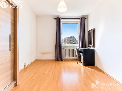 Prodej bytu 2+1 Praha, Místecká č. 4
