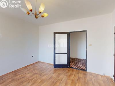 Sale apartment 2+1 Pardubice, náměstí Dukelských hrdinů č. 9
