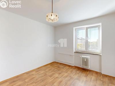 Sale apartment 2+1 Pardubice, náměstí Dukelských hrdinů č. 14