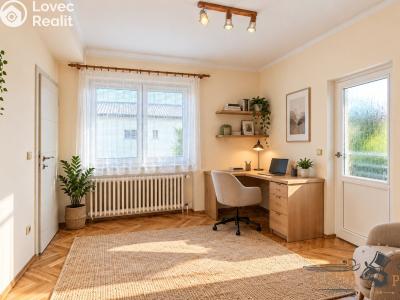 Pronájem bytu 3+KK Praha, Romana Blahníka č. 8