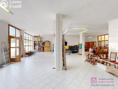 Prodej obchodního prostoru Březí, Hlavní 20 č. 24