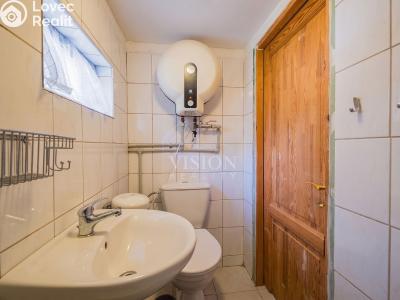 Sale hut Tábor č. 7