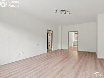 Sale apartment 3+1 Pardubice, Sladkovského 2059 č. 5