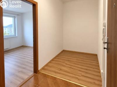 Prodej bytu 2+1 Klášterec nad Ohří, Příčná 561 č. 4