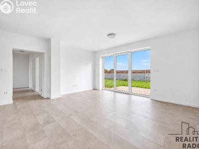 Prodej rodinného domu Kladruby nad Labem č. 13