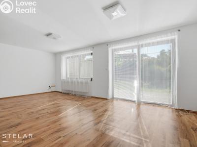 Продажа семейного дома Vřesina, Hřbitovní 830 č. 9
