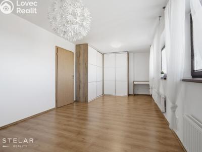 Продажа семейного дома Vřesina, Hřbitovní 830 č. 19