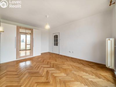 Pronájem bytu 3+1 Plzeň, Republikánská č. 3