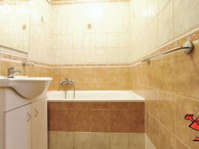 Rent apartment 2+KK Praha, Kurčatovova č. 3
