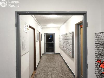 Rent apartment 2+KK Praha, Kurčatovova č. 13