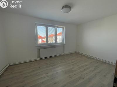 Pronájem bytu 3+1 Žďár nad Sázavou, Vysocká č. 8