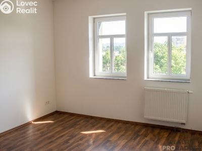 Pronájem bytu 1+KK Praha, Freyova č. 2