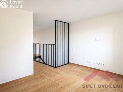 Rent family house Praha, Oválová č. 9