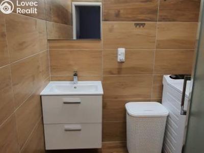 Pronájem bytu 3+1 Tachov, Zárečná č. 8