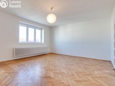 Pronájem bytu 2+1 Praha, Vršovická č. 1