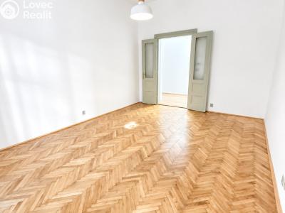 Pronájem bytu 2+KK Praha, Nitranská č. 4