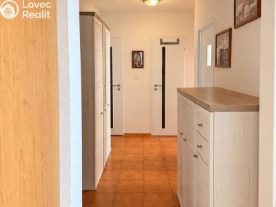 Prodej bytu 3+1 Praha, Voskovcova č. 10