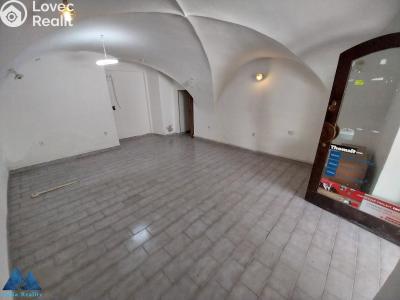 Pronájem obchodního prostoru Hostinné, Náměstí č. 5