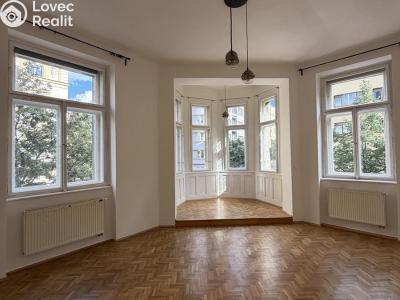 Pronájem bytu 2+1 Praha č. 8