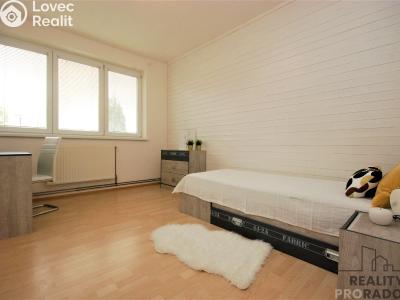 Pronájem bytu 3+1 Drnholec, Hrušovanská č. 3