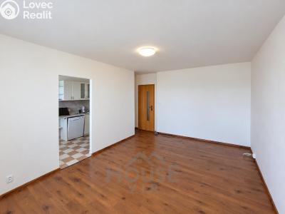 Prodej bytu 3+1 Praha, Kuželova č. 2
