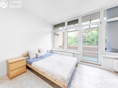 Prodej bytu 1+KK Praha, Spojařů 1254 č. 4