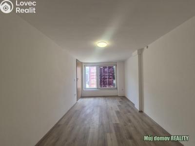 Pronájem bytu 2+KK Praha, Nad šejdrem č. 3