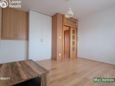 Pronájem bytu 3+KK Praha, Odboje č. 3