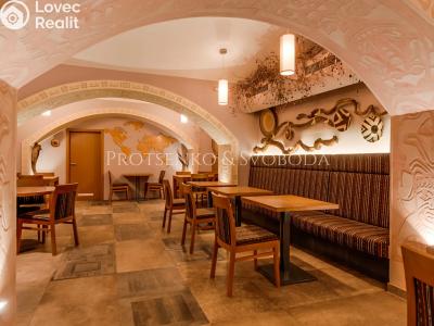 Prodej činžovního domu Praha, Tyršova č. 11