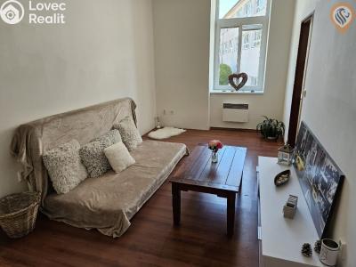 Sale apartment 2+1 Hradec Králové, Za Škodovkou č. 3