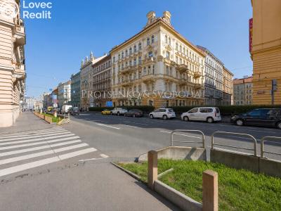 Pronájem obchodního prostoru Praha, Tyršova č. 10