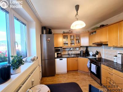 Продаж квартири 2+1 Jablunkov, Školní č. 10