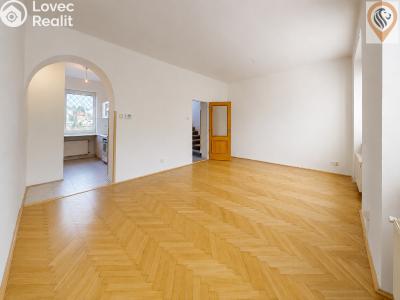 Prodej rodinného domu Praha, U družstva Práce č. 3