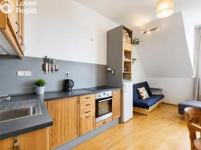 Sale apartment 2+KK Praha, Sokolovská č. 1