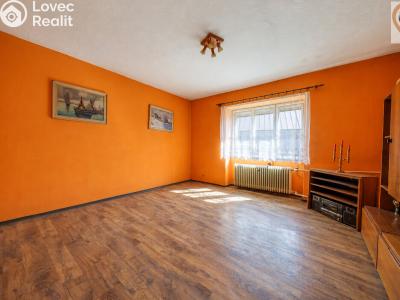 Prodej rodinného domu Kryry, Jezerní č. 3