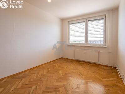 Prodej bytu 3+1 Ostrava, Františka Formana č. 14