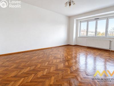 Rent apartment 3+1 Hradec Králové, náměstí 5. května č. 7