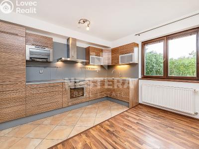 Sale apartment 3+KK Praha, Nad mlýnským potokem č. 9