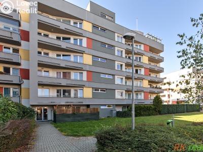 Prodej bytu 1+KK Praha, Sazovická č. 1
