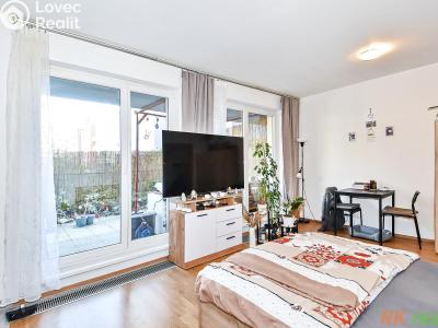 Prodej bytu 1+KK Praha, Sazovická č. 10