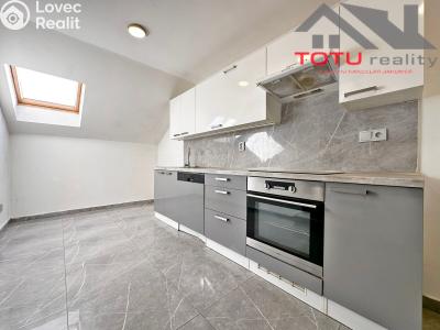 Rent apartment 3+1 Trutnov, Voletinská č. 2