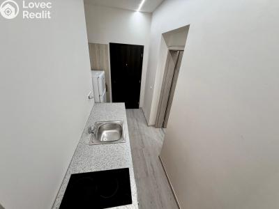 Rent apartment 3+1 Praha, Na Jarově č. 5