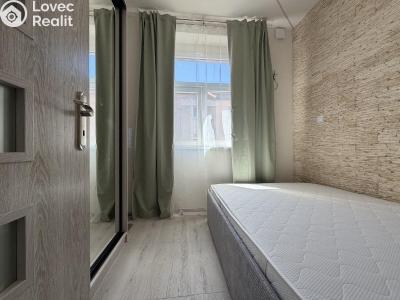 Rent apartment 3+1 Praha, Na Jarově č. 6