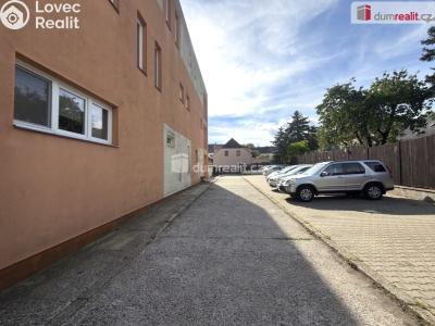 Pronájem bytu 4+KK Chlumec, Holubova č. 23