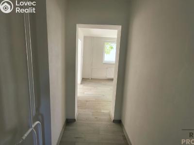 Pronájem bytu 2+1 Komorní Lhotka č. 20